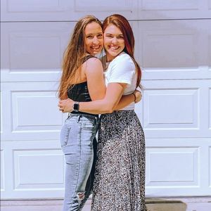 Meet your Posher, Becca